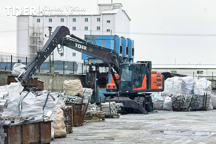 Wheeled Excavator For Sale