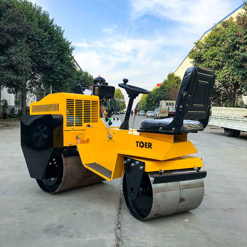 Compactor Road Roller