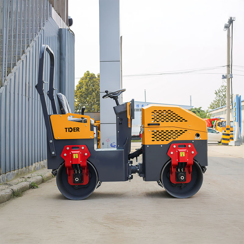 Ride On Compactor