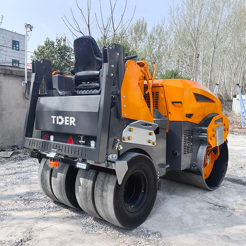 5 Ton Road Roller