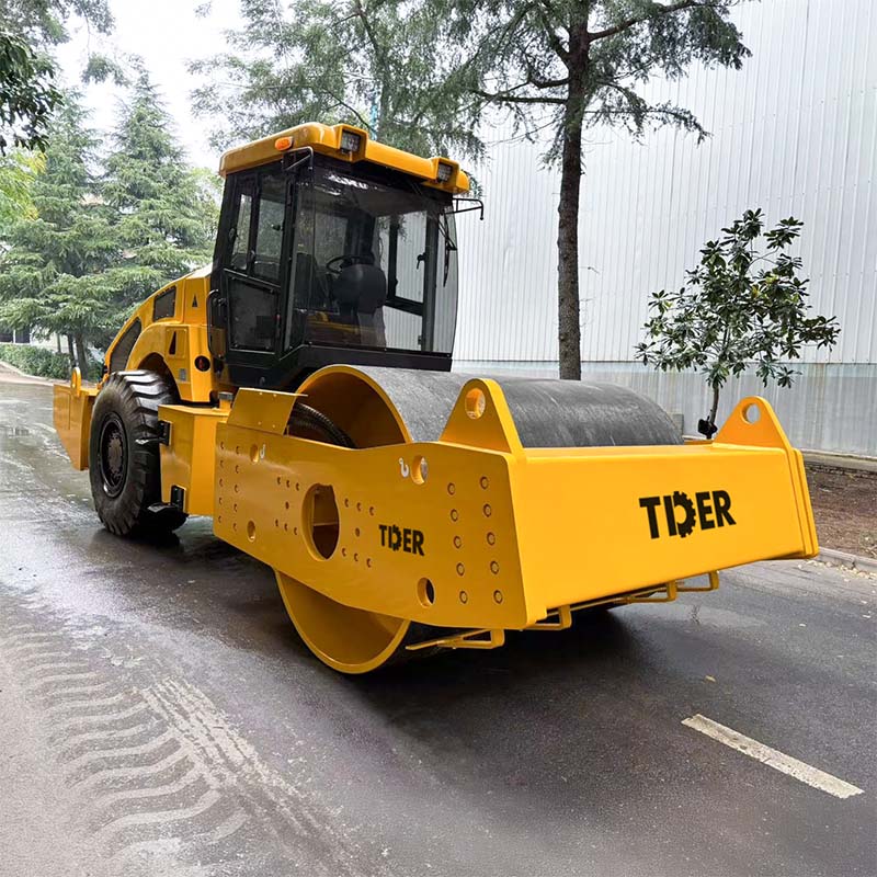 Single Drum Road Roller